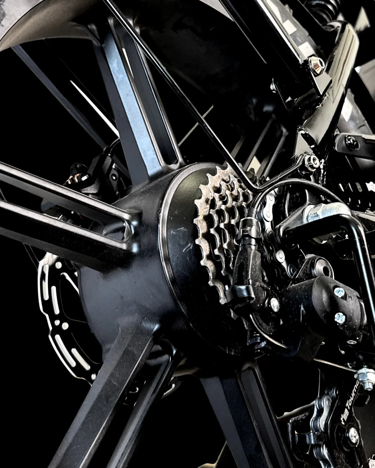OVE X80 — Moteur et transmission