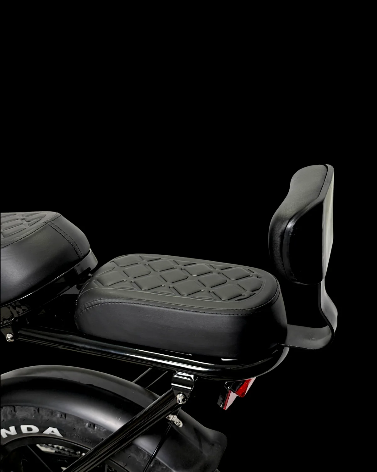 OVE X80 — Selle passager et dosseret